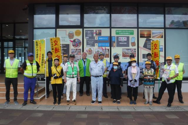 夏の交通事故防止運動街頭キャンペーン