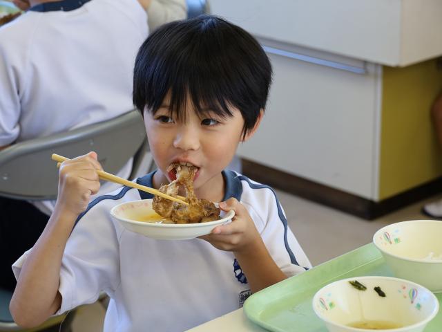 ふるさと納税寄附者様による給食食材提供