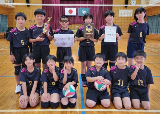 水之上バレーボール少年団新チームの初大会で準優勝