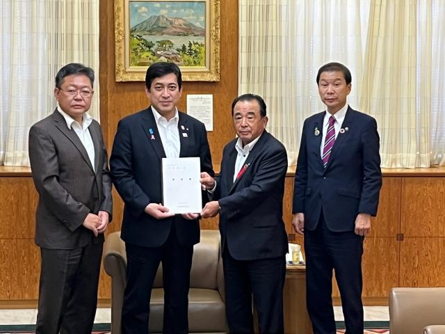 令和4年10月5日（水曜日）鹿児島県知事への要望活動1