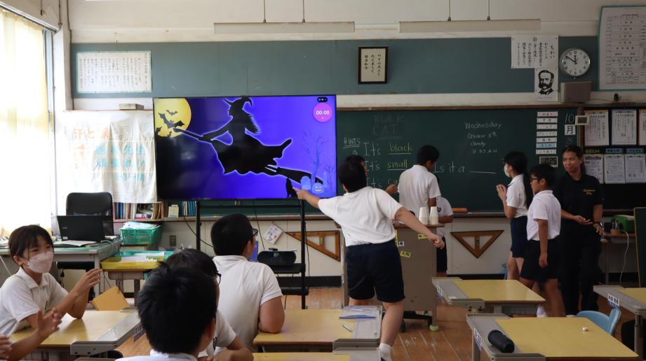 2025年10月8日_56nenngaikokugo1