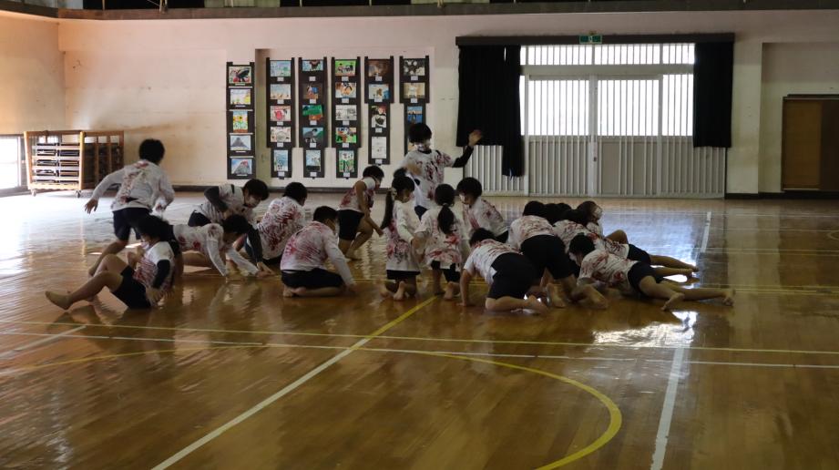 2025年12月10日_dannsuhappyoukairiha-saru1