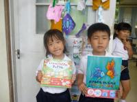 セカンドブック贈呈