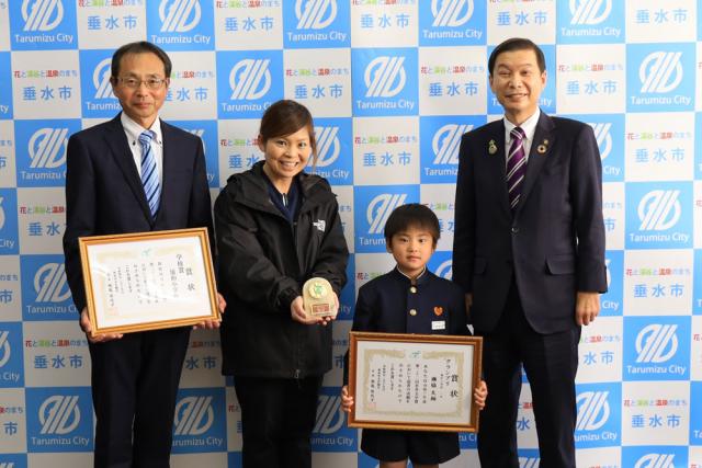 第22回若草文学賞グランプリ受賞、瀬脇大翔さん『パラリンピックを見ておもうこと』