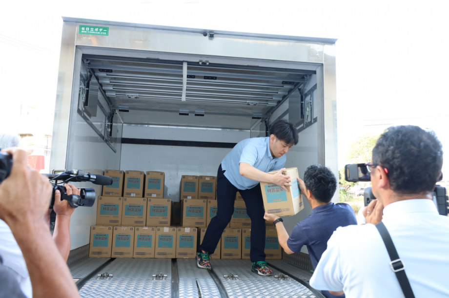 熊本地震八代市物資支援出発式2