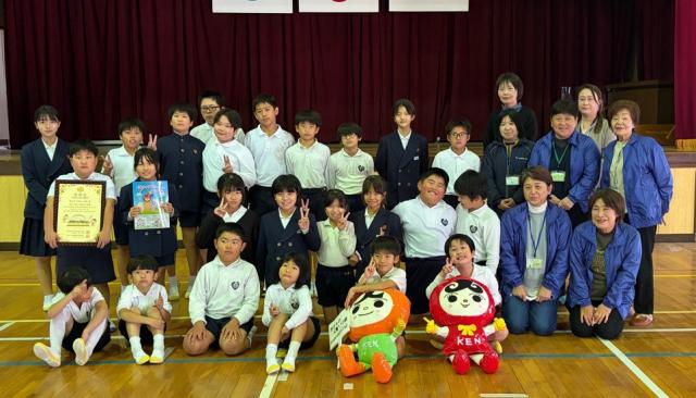 「人権の花」運動閉校式