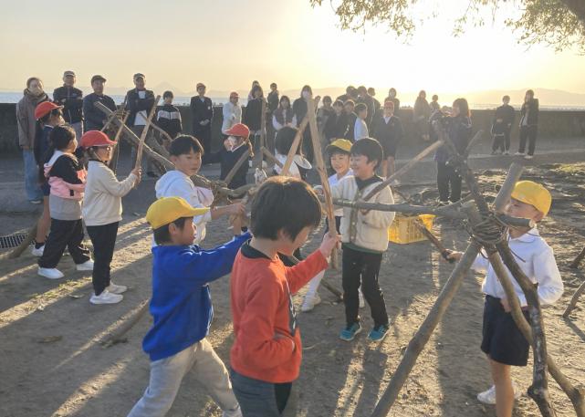 柊原地区伝統行事「壁うっくじい」