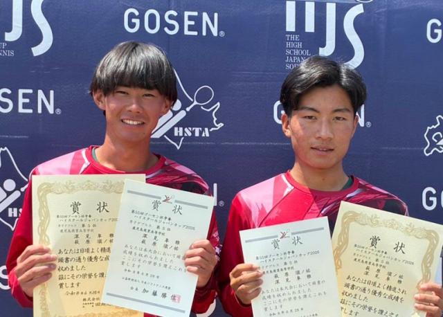 垂水市出身の選手がソフトテニス競技の大会で活躍