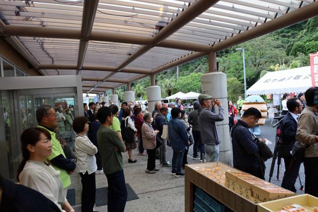 令和8年4月24日（金曜日)道の駅たるみず湯っ足り館リニューアルオープン3