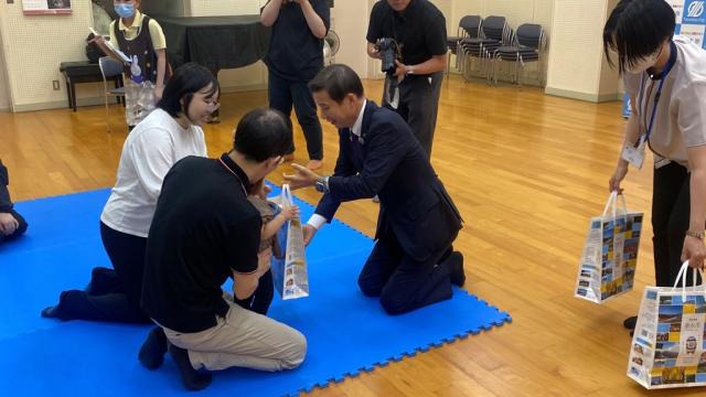 令和8年7月8日（水曜日)ファーストウッド贈呈式2