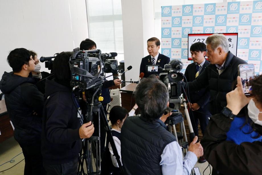 記者会見5