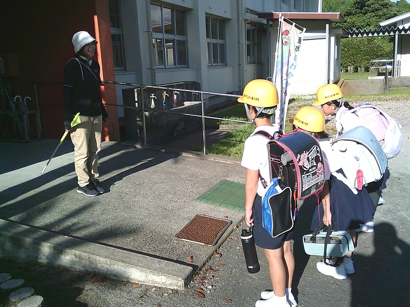 あいさつ運動登校指導強調週間1