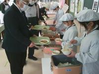 交流給食1